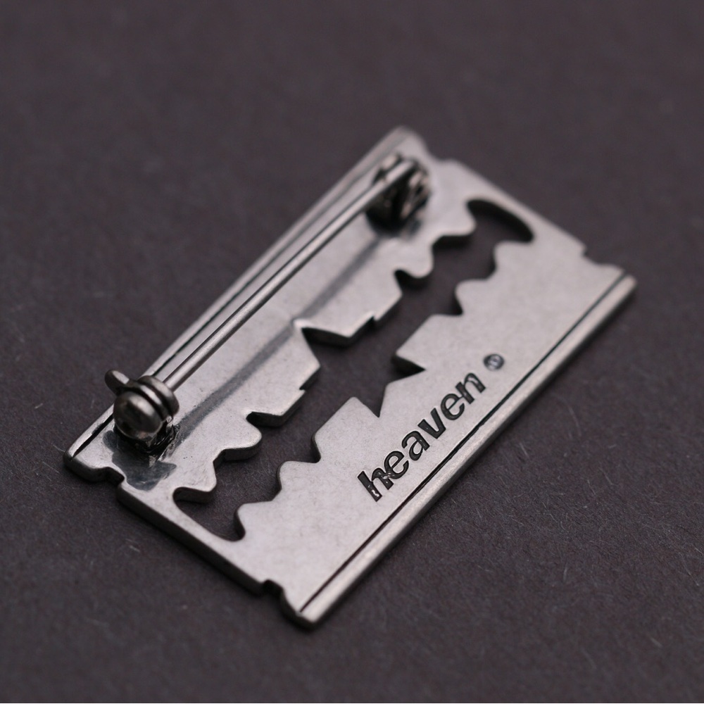 Heaven Silver Razor Blade Pin - Picture 3 of 4